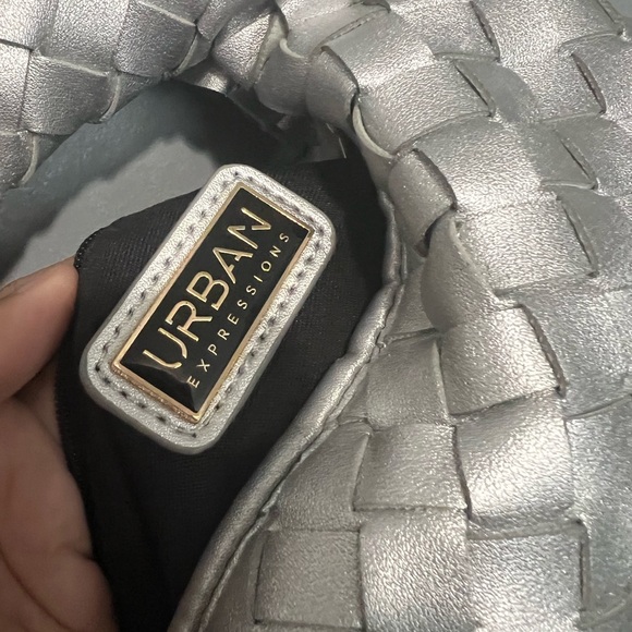 Silver Urban Expressions purse worn once - Picture 3 of 3